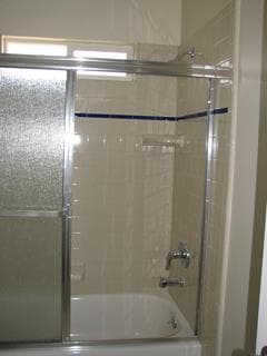 Building Photo - 270 Lindo Ln