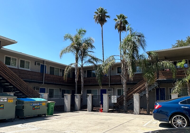 Primary Photo - 3911 Watt Ave