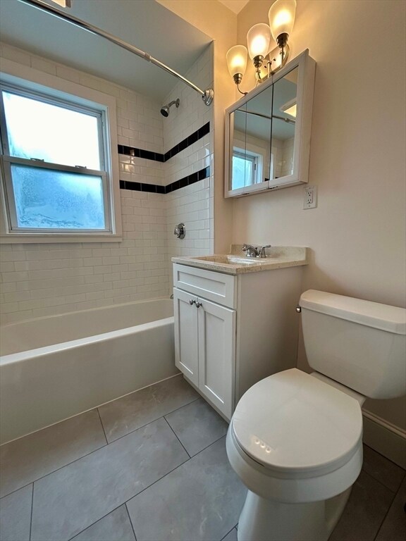 Foto del edificio - 58 Pinehurst St