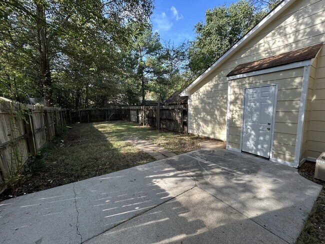 Foto del edificio - 428 Oakland Rd