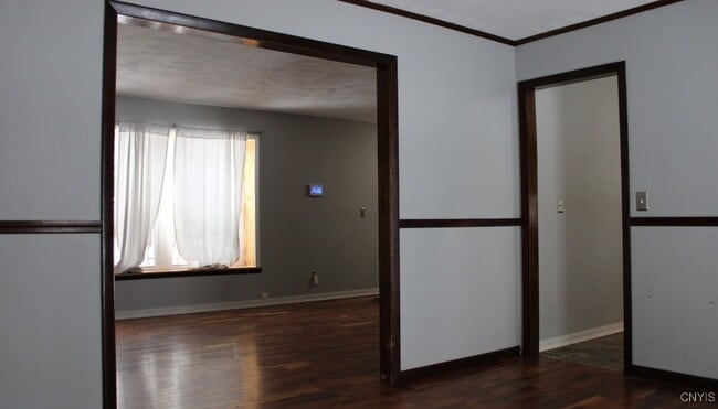 Building Photo - 7994 Northwood Dr