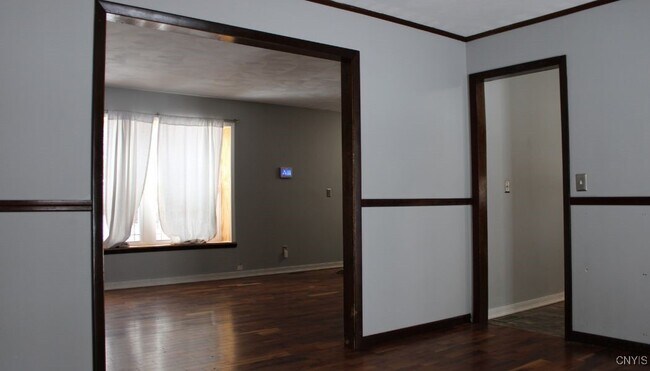 Foto del edificio - 7994 Northwood Dr