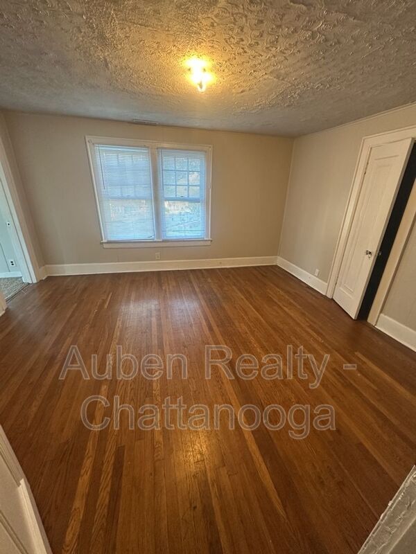 Building Photo - 354 Derby Cir