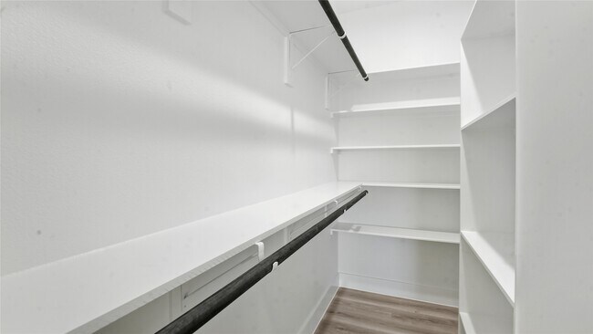 Foto del edificio - 1313 Knight St