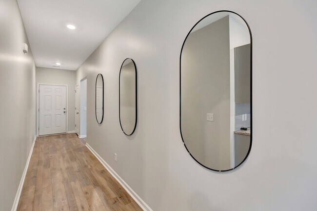 Foto del edificio - Charming One-Story Retreat with Modern Upg...