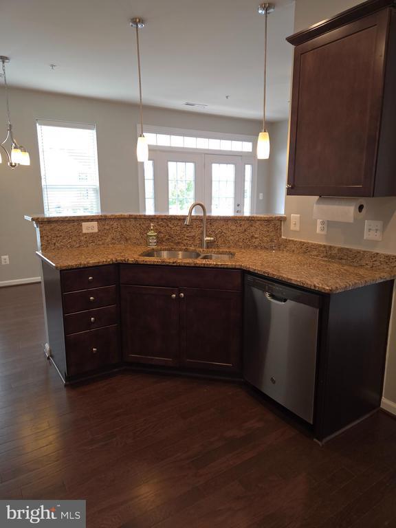 Foto del edificio - 5837 Bella Marie Wy