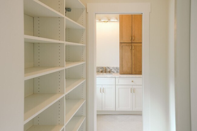 Foto del edificio - 207 S Calhoun St