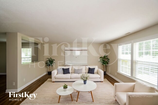 Building Photo - 782 Runnymede Ct