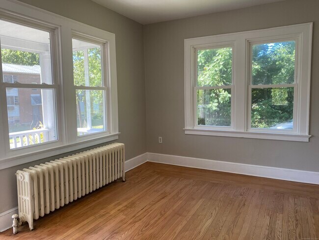 Foto del edificio - 301 Terrace Ave