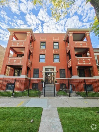 Building Photo - 6022 S Eberhart Ave