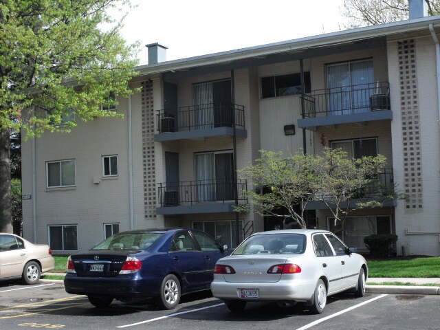 front - 11312 Cherry Hill Rd
