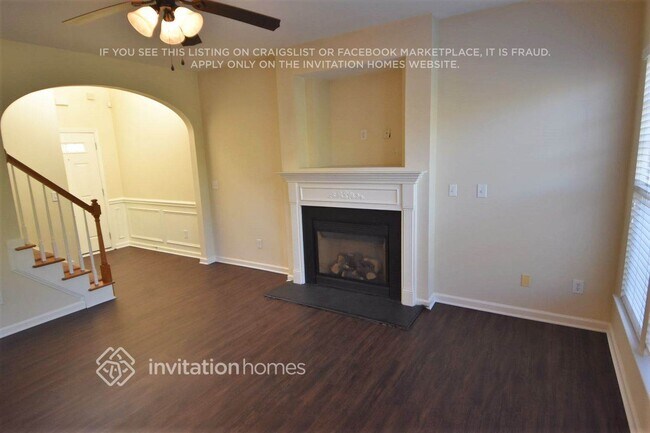 Foto del edificio - 3012 Grande Heights Dr