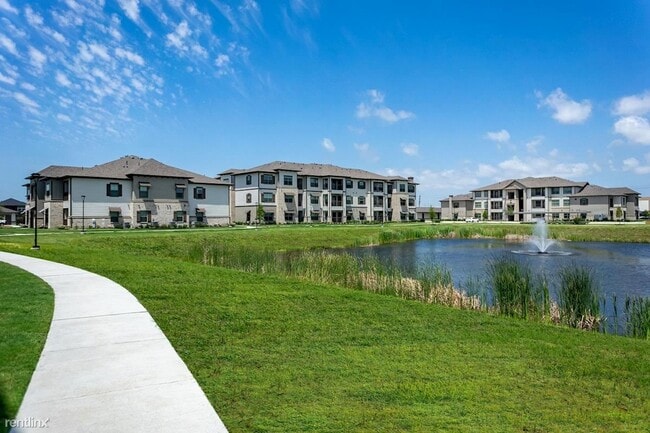 Building Photo - 2 br, 1.5 bath Condo - 1831 S Hwy 146 Flat...