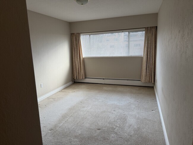 Photo du bâtiment - 908 Cook St