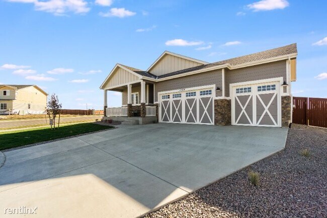 Foto del edificio - 5 br, 3 bath House - 1780 Covered Bridge Pkwy
