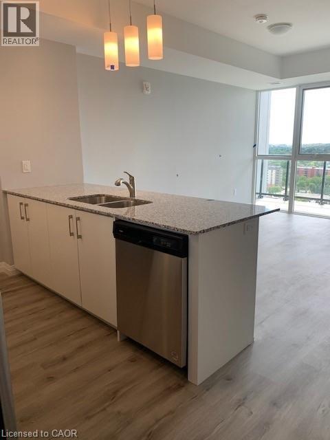 Building Photo - 108 Garment St