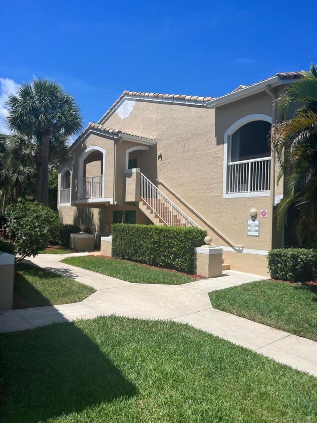 242 Village Blvd Unit 2202, Tequesta, FL 33469 Condo for Rent in