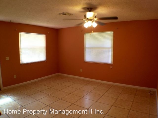 Building Photo - 3 br, 1 bath House - 224 JENNINGS AVE