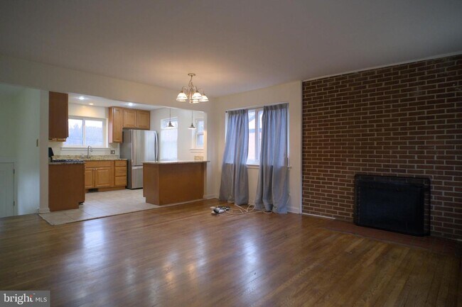 Foto del edificio - 206 Wayne Ave