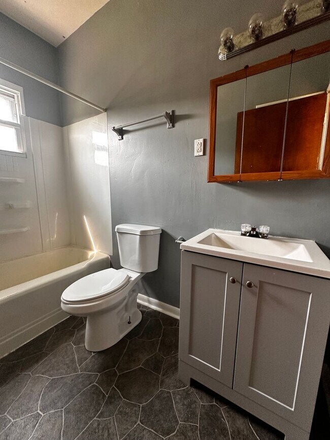 Foto del edificio - 1816 First St