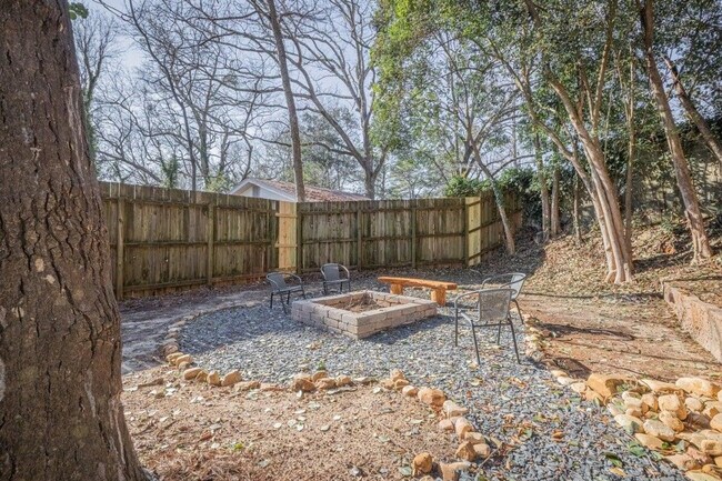 Foto del edificio - 840 Bobbin Mill Rd