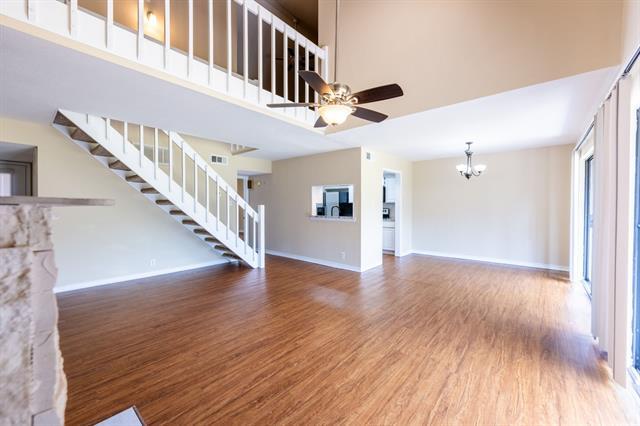 Foto del edificio - 1204 Signal Ridge Pl