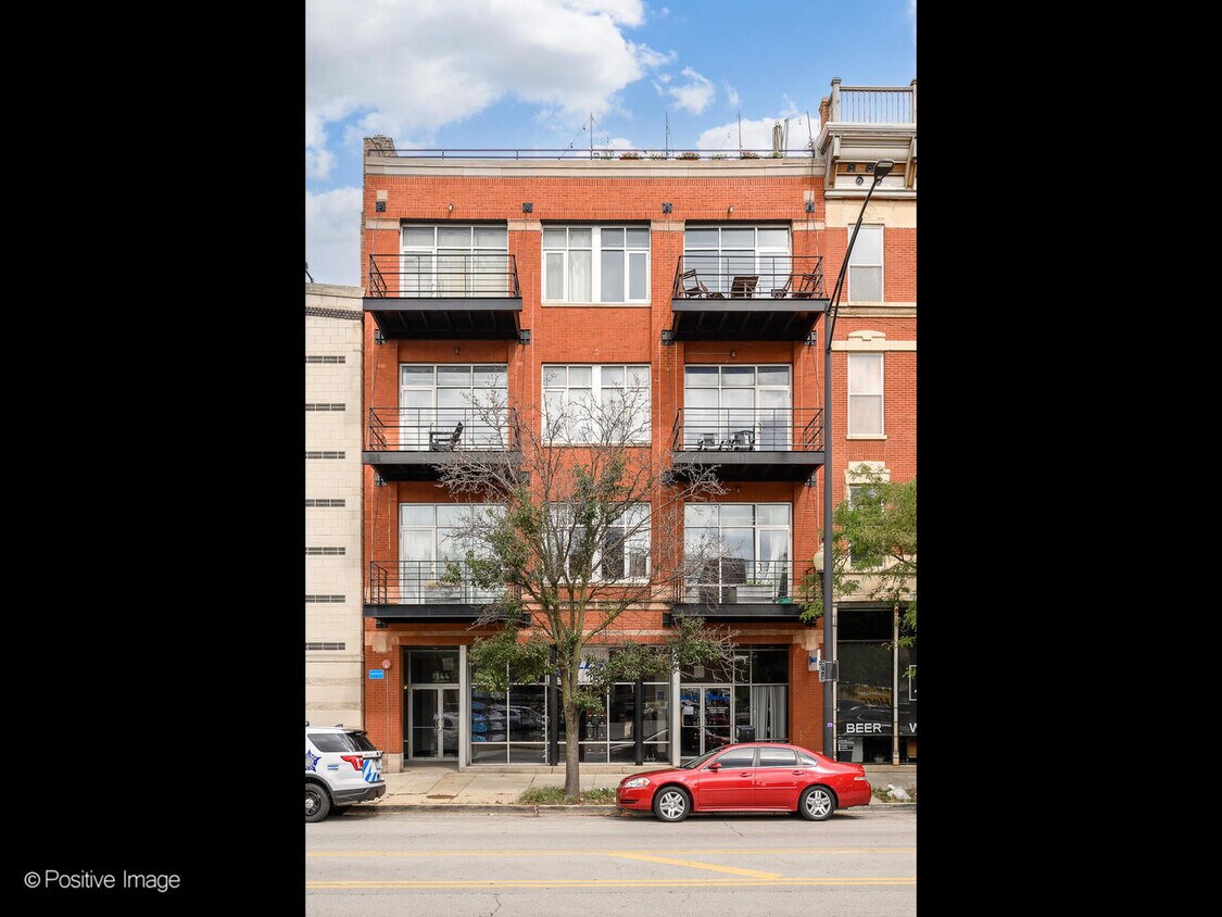 Primary Photo - 1344 W Madison St