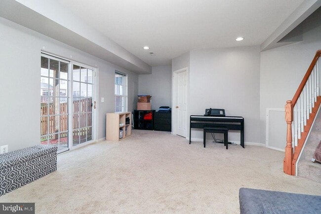 Building Photo - 42754 Montevista Square