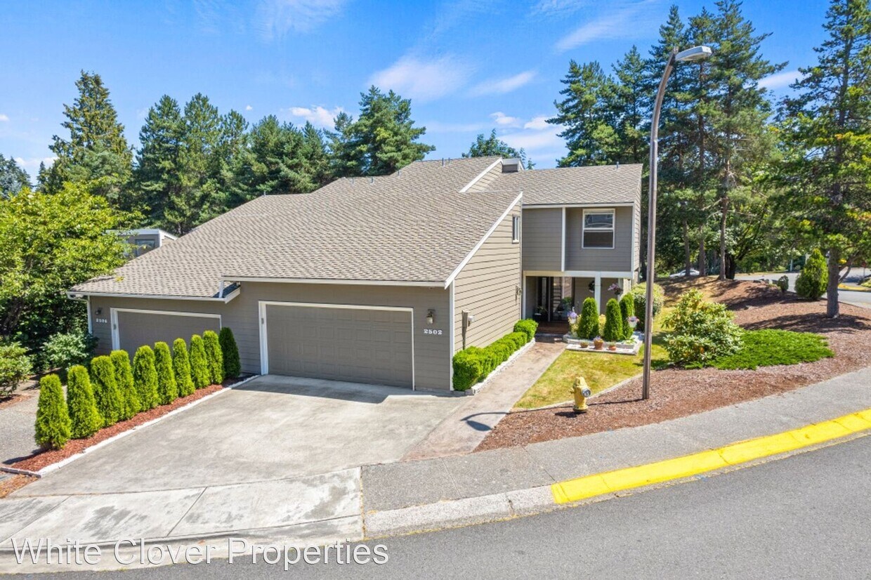 Primary Photo - 3 br, 2.5 bath House - 2502 174th Ave NE