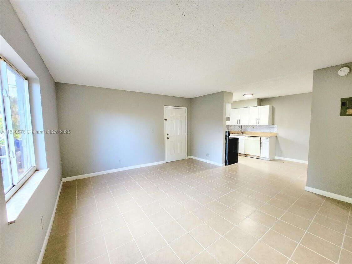Foto principal - 191 SW 15th St