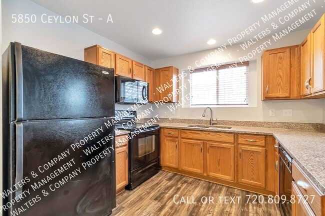 Building Photo - 3BD, 2BTH Townhouse in GREEN VALLEY RANCH!!!