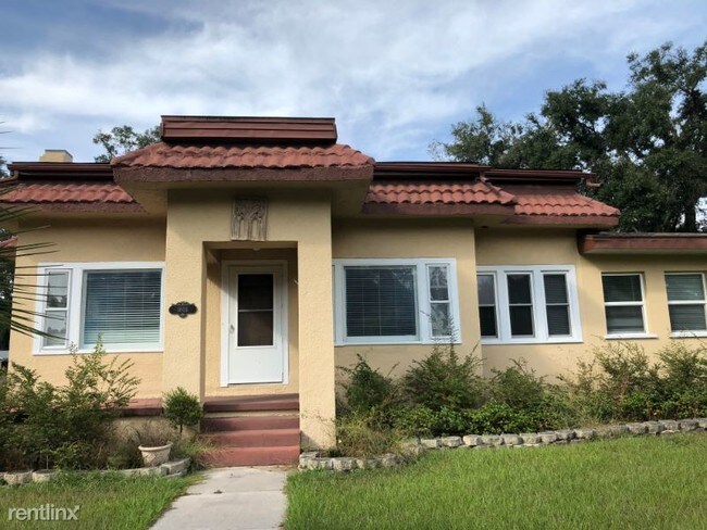 Foto del edificio - 3 br, 1 bath House - 1601 E. 1st Ave