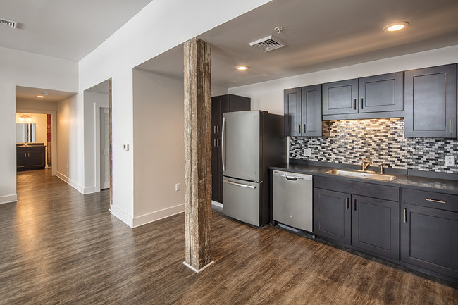Building Photo - Destiny Arms Apartments