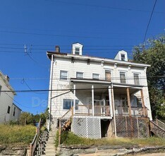 Building Photo - 1927 Lithgow Ave