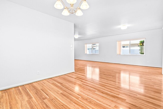 Building Photo - 3820 Noeau St