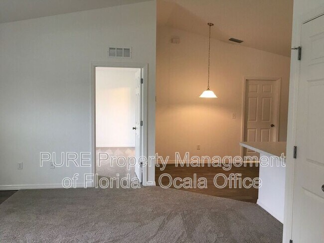 Foto del edificio - 2581 W Castania Dr