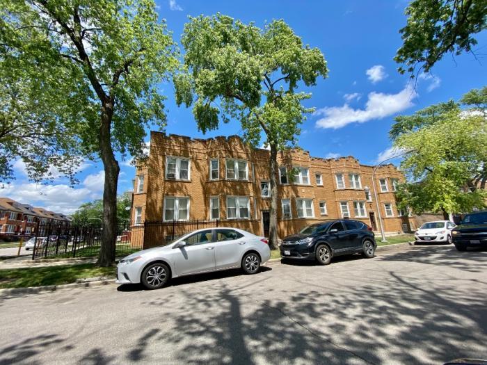 Primary Photo - 2 bedroom in CHICAGO IL 60636