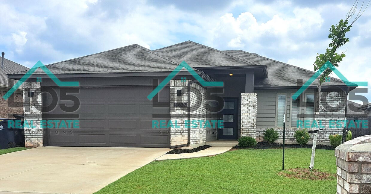Foto principal - Gorgeous 3 Bed 2 Bath in Edmond!
