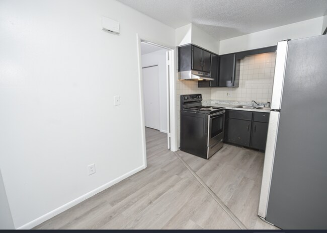 Foto del edificio - 803 S Jefferson Ave
