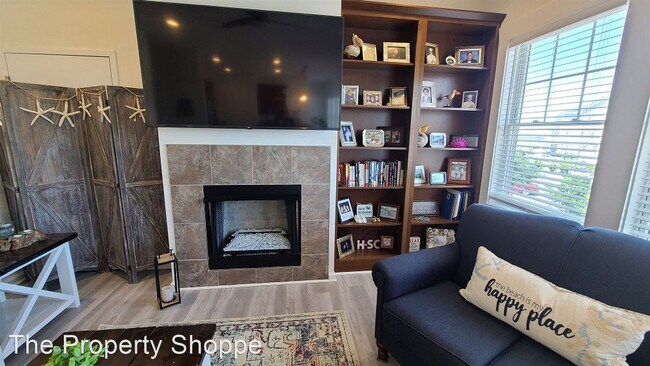 Building Photo - 2 br, 2 bath House - 9650 Shore Drive, Uni...