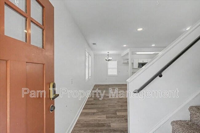 Foto del edificio - 1200 E 37th St