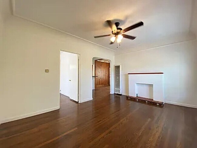 Foto del edificio - 1802 Meade Ave