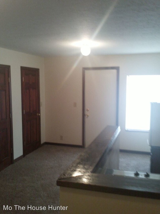 Primary Photo - 1 br, 1 bath Apartment - 2937 W 10th St