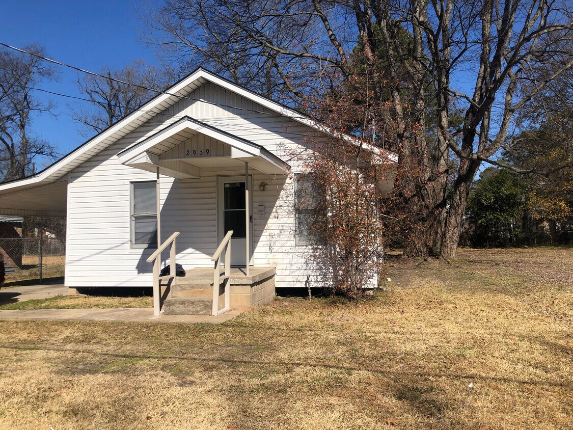 2959 Chester St, Monroe, LA 71201 House Rental in Monroe, LA