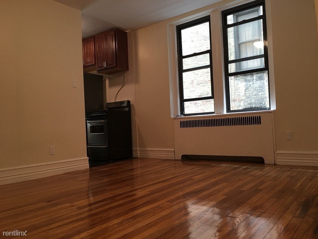 Primary Photo - 1220 Saint Nicholas Ave