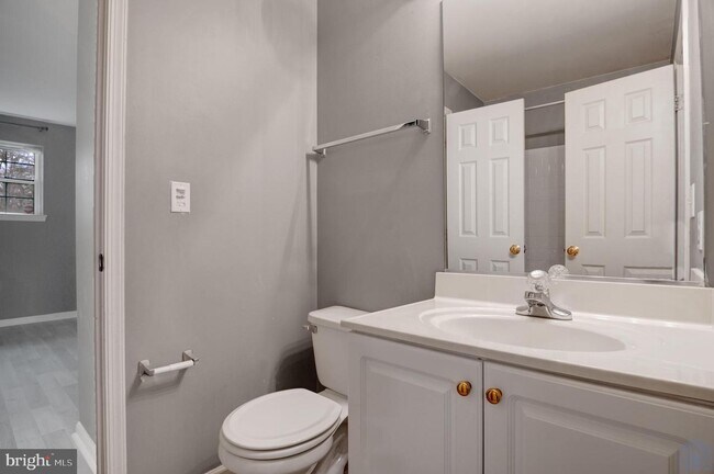 Building Photo - 2543 Selkirk Ct