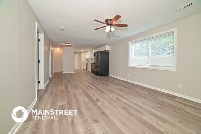 Building Photo - 5115 Landbrook Dr