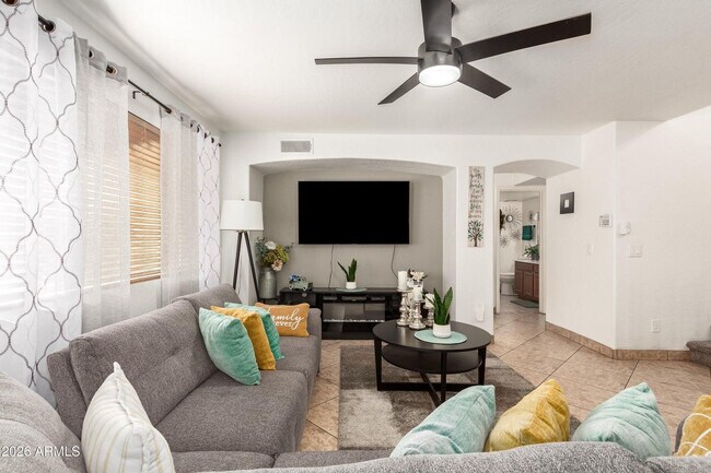 Foto del edificio - 13829 W Rovey Ave