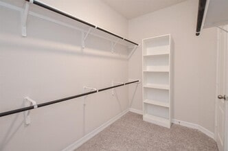 Building Photo - 7402 Sunlit Hbr Dr