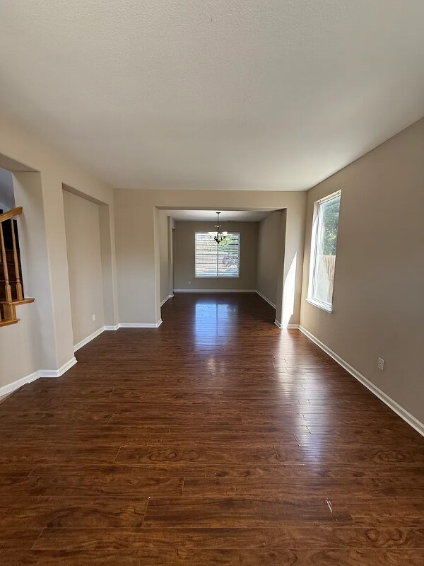 Foto del edificio - 4364 Lindsey Ln